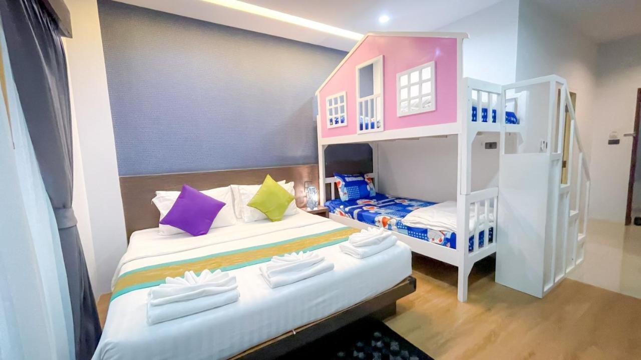 The S.G Hotel Buriram Bagian luar foto