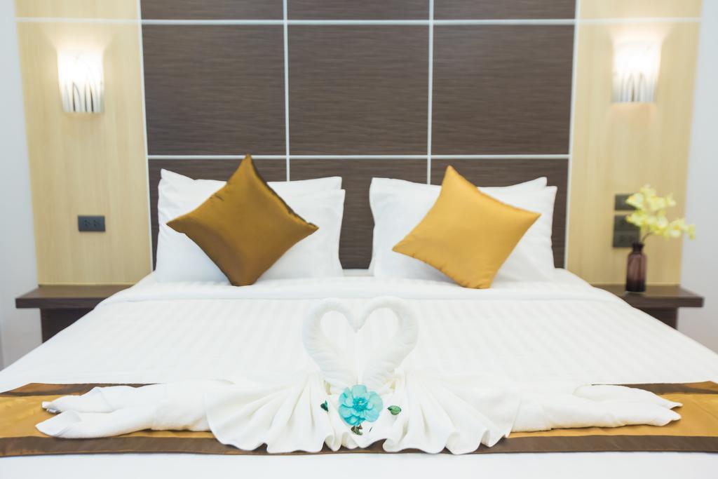 The S.G Hotel Buriram Bagian luar foto